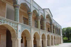 طرح توسعه آیینه خانه مفخم منهای بیمارستان امام رضا(ع) اجرایی می شود