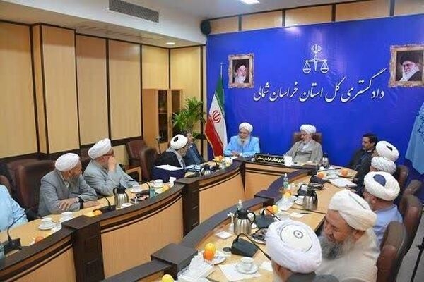 امضاء میثاق نامه مشترک دستگاه قضایی و علمای اهل سنت استان