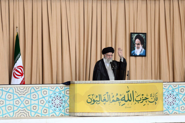 در انجام وظیفه نه تعلل می&zwnj;کنیم، نه شتابزده می&zwnj;شویم