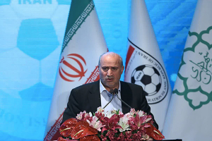 تاج: حضور بانوان در ورزشگاه&zwnj;ها به تصویب شورای امنیت رسیده است