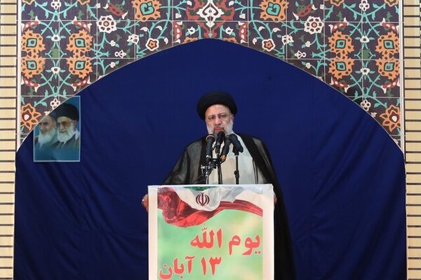 رئیسی: میز مذاکره را ترک نمی&zwnj;کنیم
