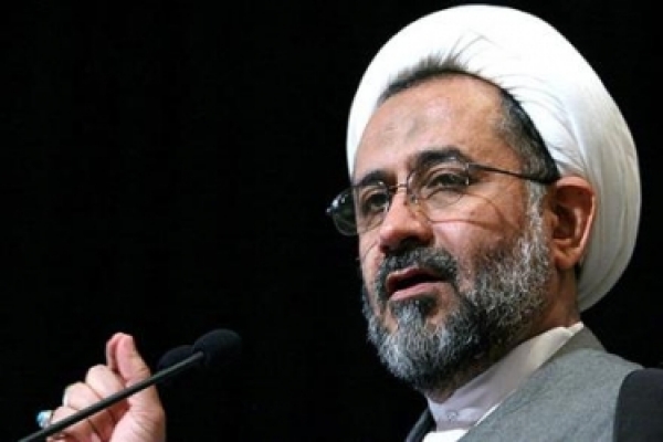 قدرت آمریکا رو به افول و فروپاشی است