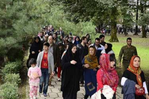 پیاده&zwnj;روی خانوادگی در بجنورد برگزار شد