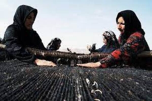 پرداخت تسهیلات ارزان به بافندگان سیاه&zwnj;چادر در خراسان شمالی