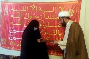 تجلیل مدیرکل تبلیغات اسلامی خراسان شمالی از بانوی آمر به معروف