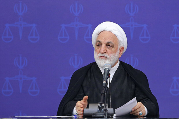 نسبت به کوچک&zwnj;ترین خبر فساد واکنش نشان می&zwnj;دهیم