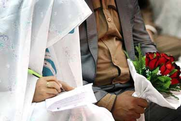 ۳۹ نوعروس کمیته امداد به خانه بخت رفتند