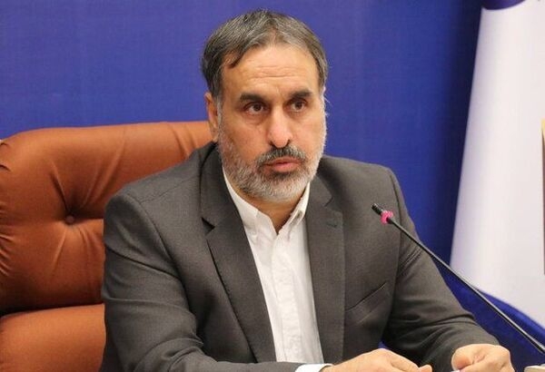 دانشگاهیان از پیشگامان توسعه و پیشرفت کشور و استان هستند
