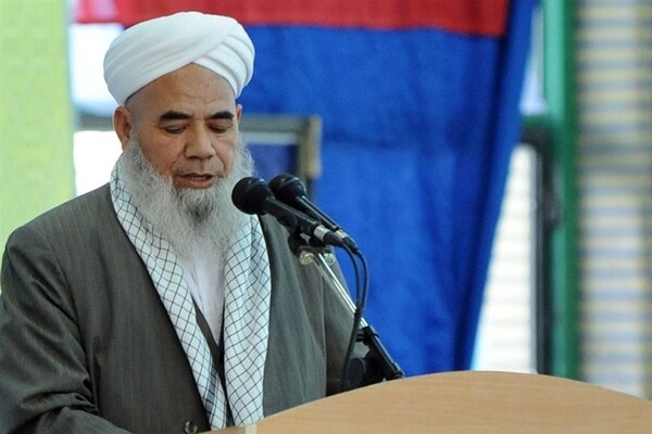 علما باید پرچمدار میراث رهبر شهید باشند