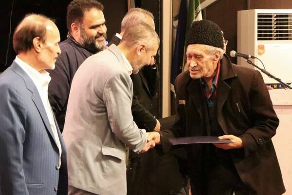 تجلیل از هنرمندان سی و هشتمین جشنواره موسیقی فجر