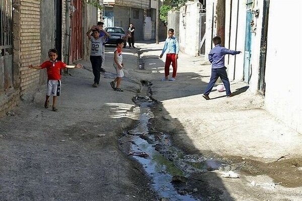 رهاسازی فاضلاب شهری در معابر