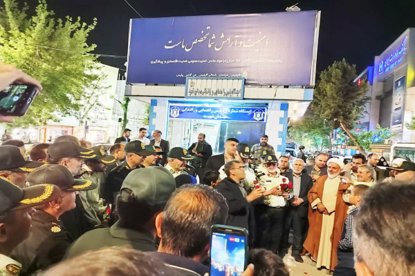 تجمع خودجوش مردم بجنورد در حمایت از طرح نور فراجا