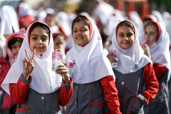 توزیع شیر رایگان برای ۱۰۴ هزار دانش&zwnj;آموز