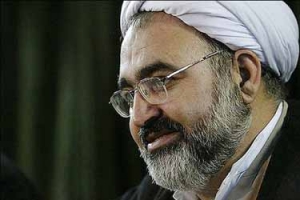 بهترین راه نجات رجوع به تشیع علوی والتزام عملی به آن است