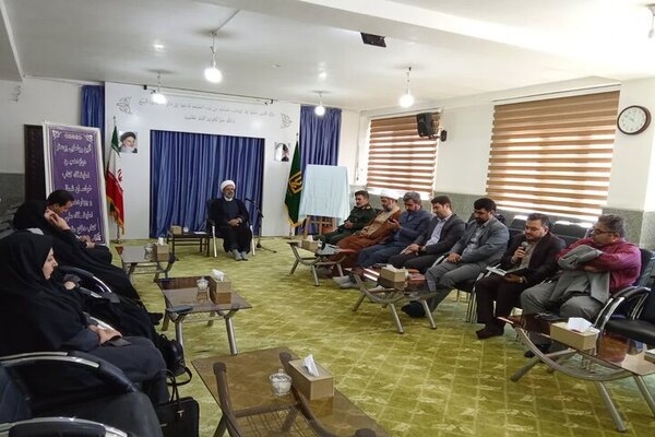 امام جمعه بجنورد بر ترویج فرهنگ کتاب&zwnj;خوانی در جامعه تأکید کرد